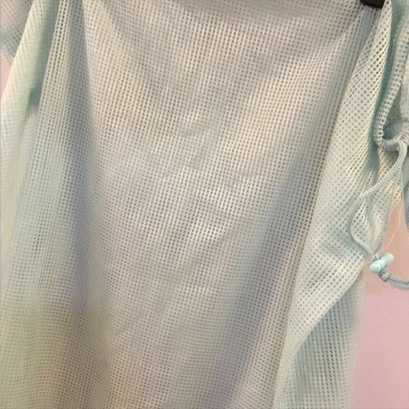 Laundry Bag set of 2 drawstring closure green Great for College Students! - Picture 4 of 8